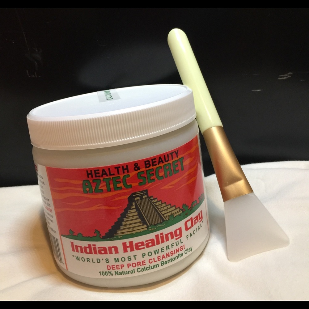 Aztec secret with facial brush